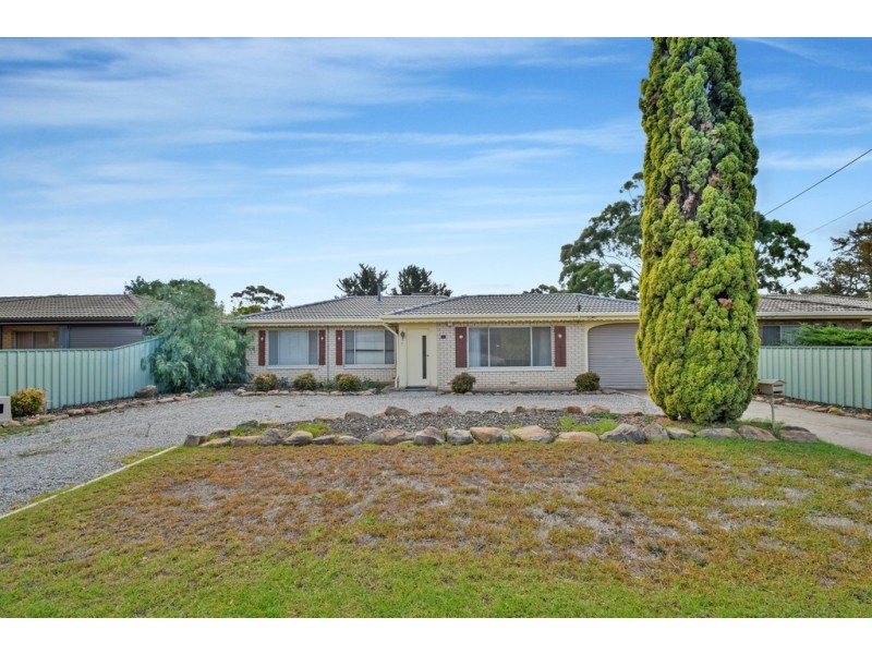 10 Trim Crescent, Old Noarlunga SA 5168