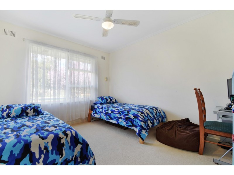 79 Sunshine Avenue, Hove SA 5048