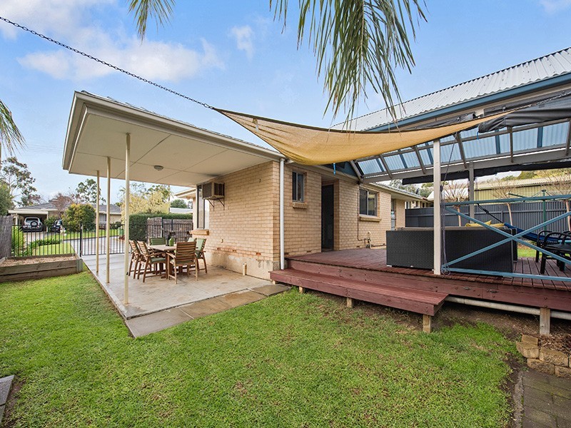 6 Kimberly Way, Happy Valley SA 5159
