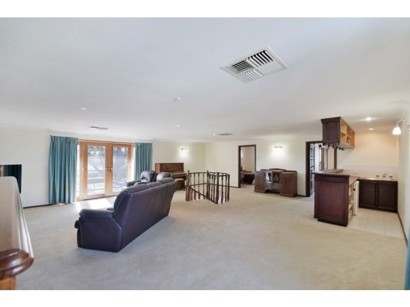 26 Witton Street, Flagstaff Hill SA 5159