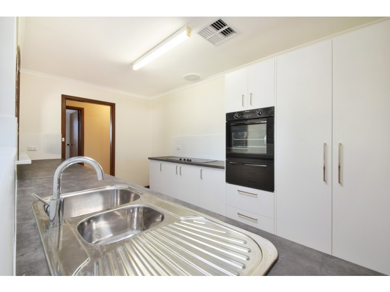 19 Nari Drive, Sheidow Park SA 5158