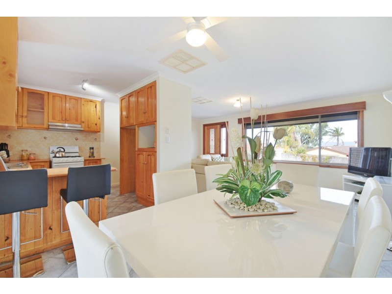 18 Balee Avenue, Sheidow Park SA 5158