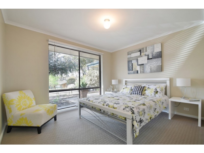 26 Spruce Avenue, Aberfoyle Park SA 5159