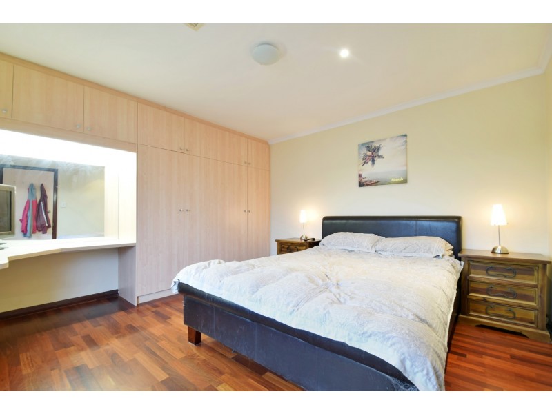 22 Flinders Crescent, Hackham SA 5163