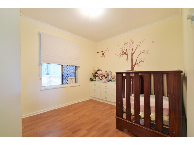 22 Flinders Crescent, Hackham SA 5163