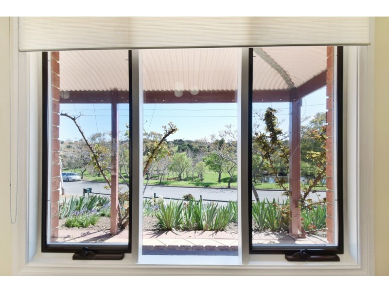 2 Workmaster Avenue, Sheidow Park SA 5158