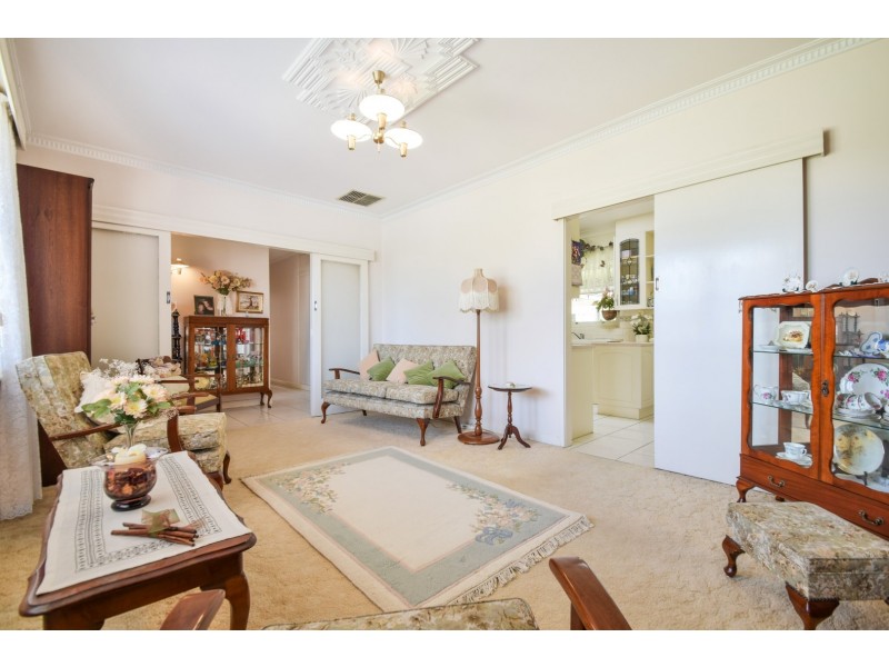 24 Madeline Crescent, Fulham Gardens SA 5024