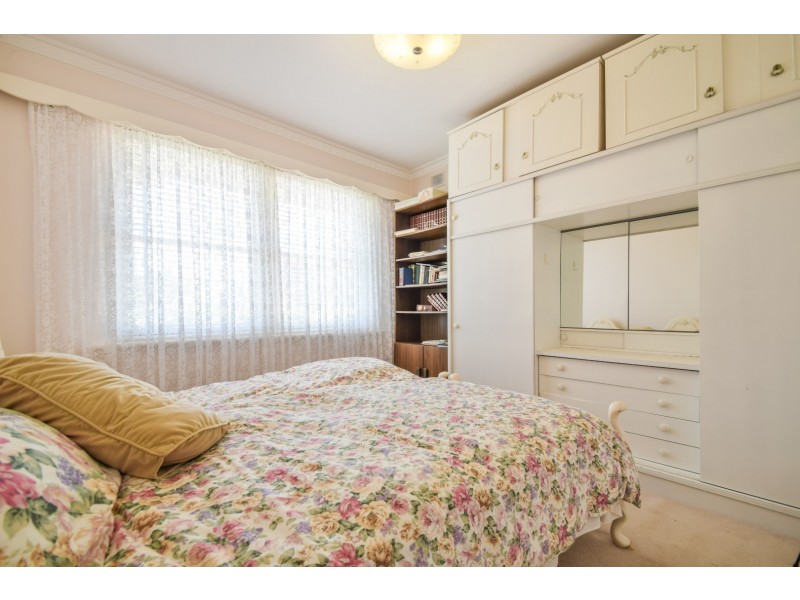 24 Madeline Crescent, Fulham Gardens SA 5024