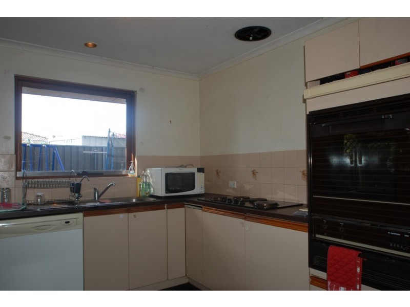57 Southbound Ave, Aberfoyle Park SA 5159