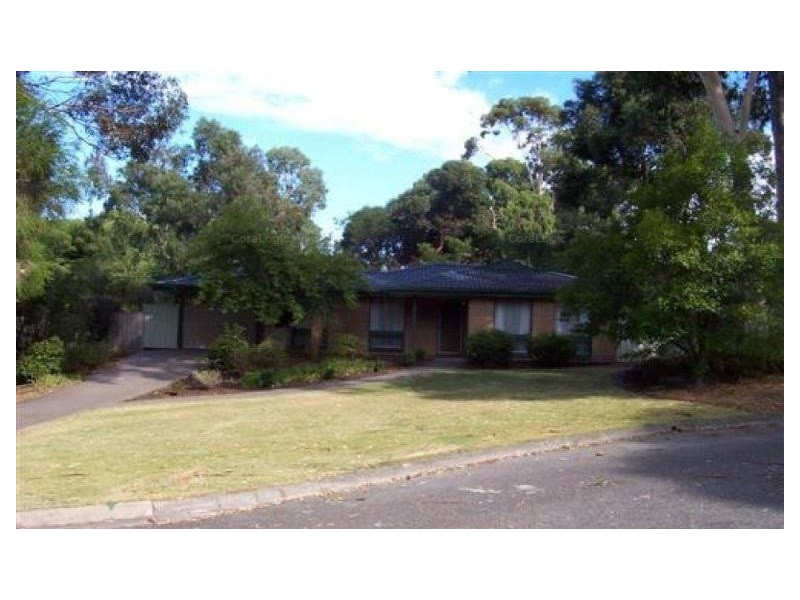 2 Charles Court, Aberfoyle Park SA 5159