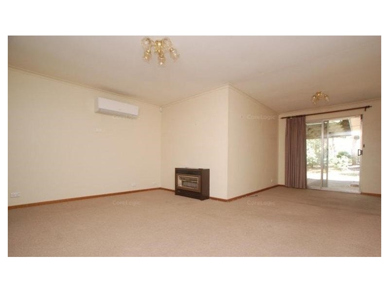 2 Charles Court, Aberfoyle Park SA 5159