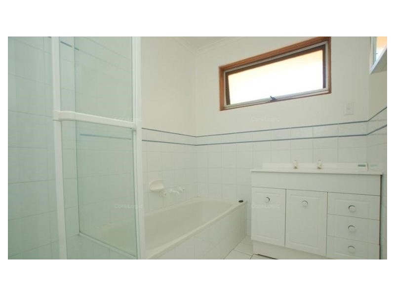 2 Charles Court, Aberfoyle Park SA 5159