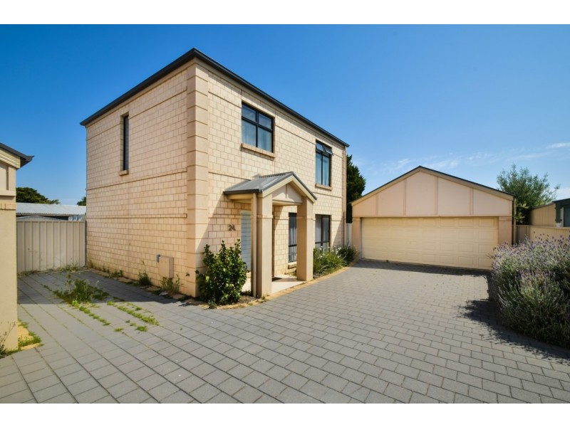24b David Avenue, Mitchell Park SA 5043