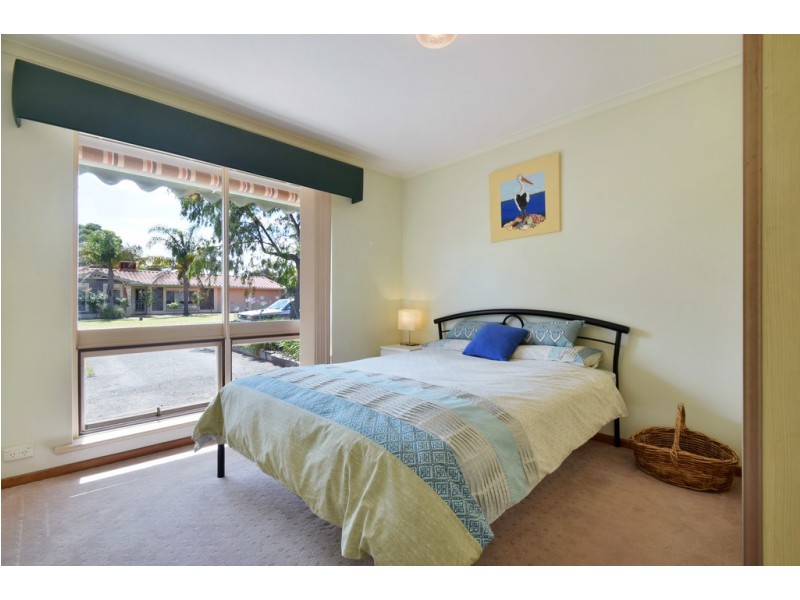 6 Heather Road, Happy Valley SA 5159