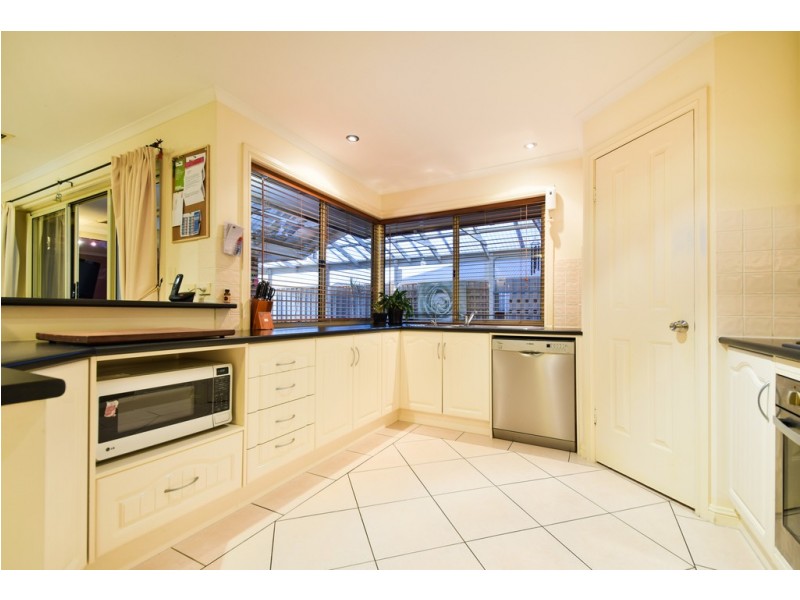 22 Torquay Drive, Seaford Rise SA 5169