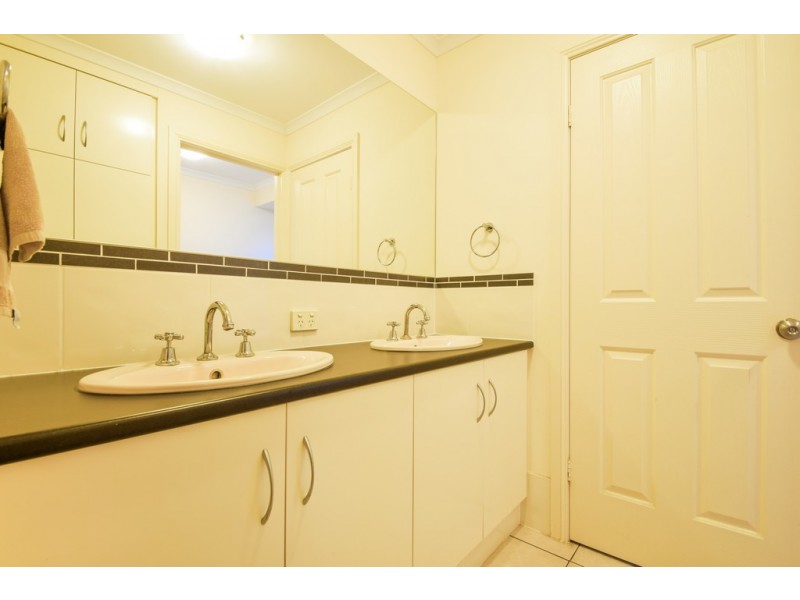 22 Torquay Drive, Seaford Rise SA 5169