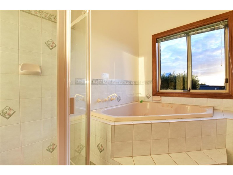 58 Grand Boulevard, Seaford Rise SA 5169