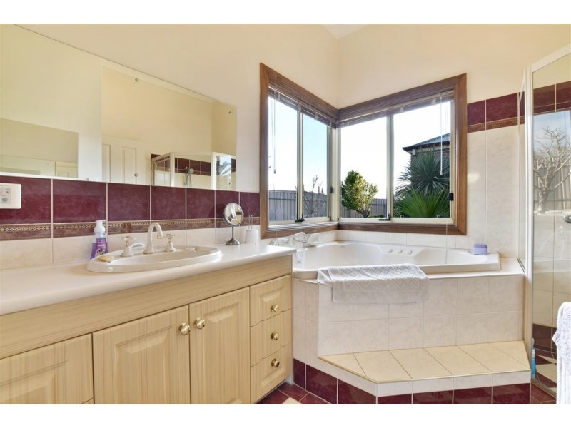 58 Grand Boulevard, Seaford Rise SA 5169