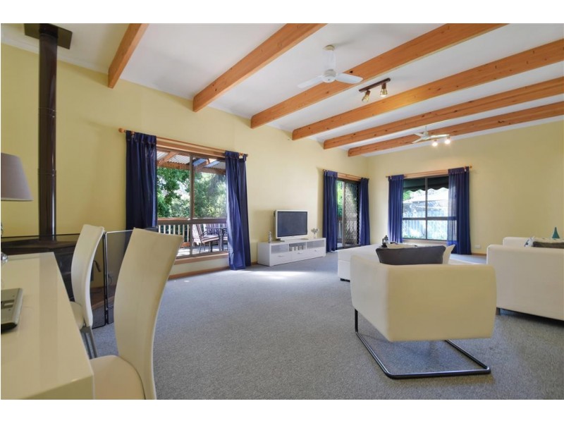 25 Booth Street, Happy Valley SA 5159