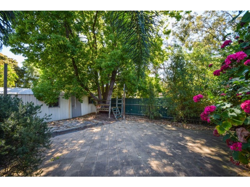 25 Booth Street, Happy Valley SA 5159