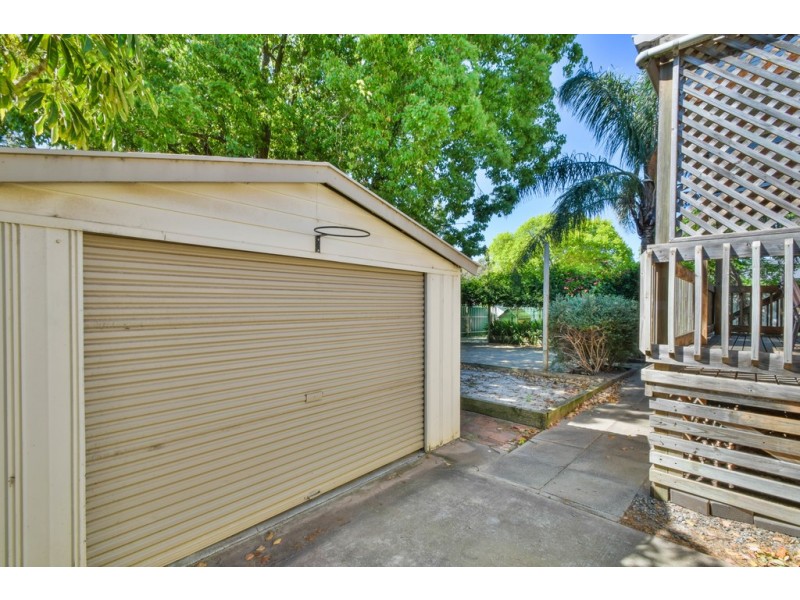 25 Booth Street, Happy Valley SA 5159