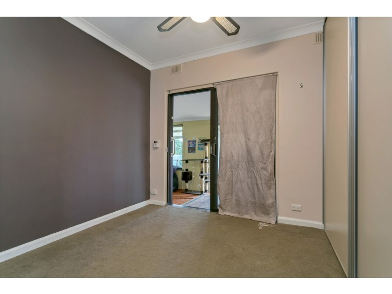 33 Graham Avenue, Hackham SA 5163