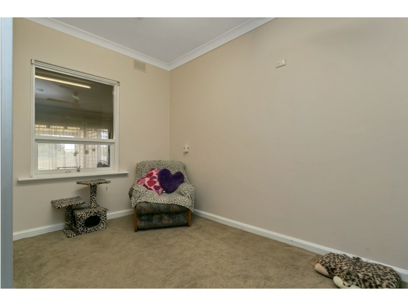 33 Graham Avenue, Hackham SA 5163