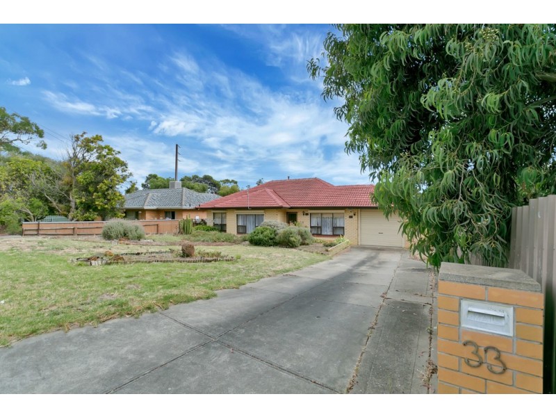 33 Graham Avenue, Hackham SA 5163