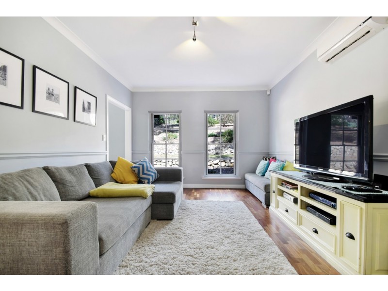 15 Shannon Crescent, Coromandel Valley SA 5051