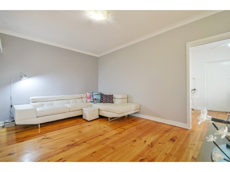 5 Padget Place, Morphett Vale SA 5162