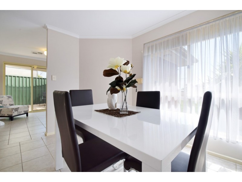 12 Kentwood Road, Morphett Vale SA 5162