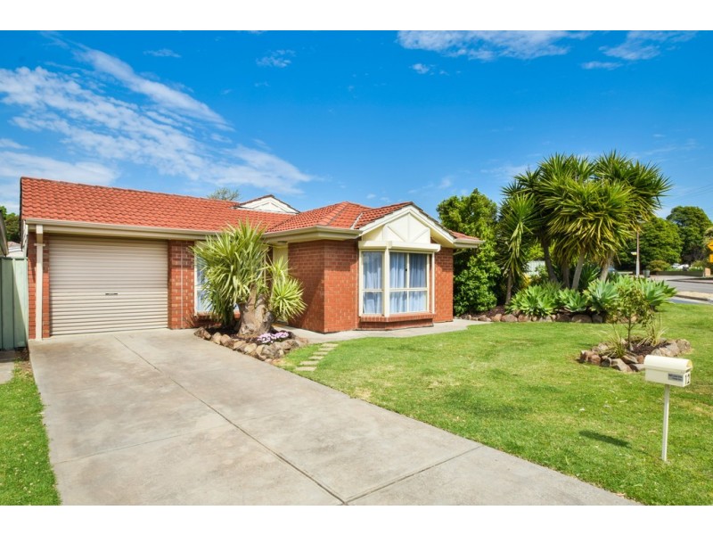 12 Kentwood Road, Morphett Vale SA 5162