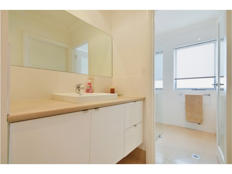 37 Coachwood Drive, Aberfoyle Park SA 5159