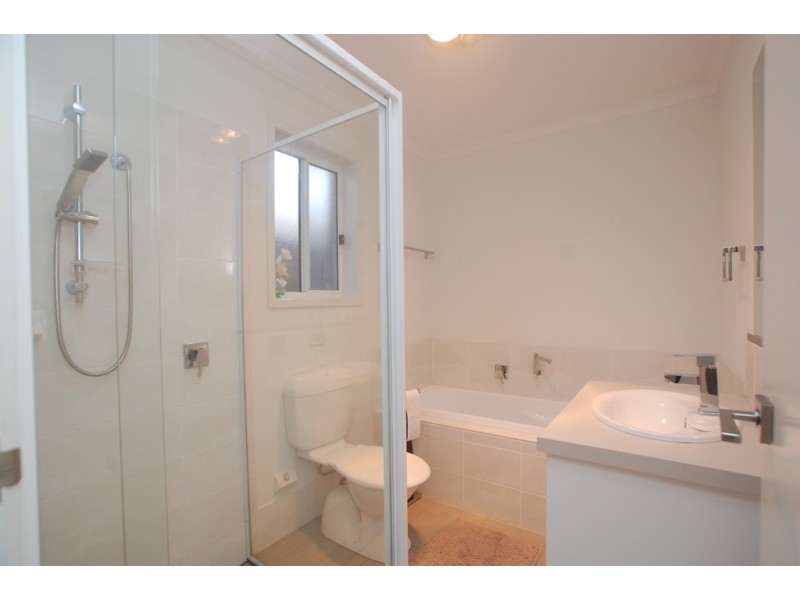 10a Karu Crescent, Mitchell Park SA 5043