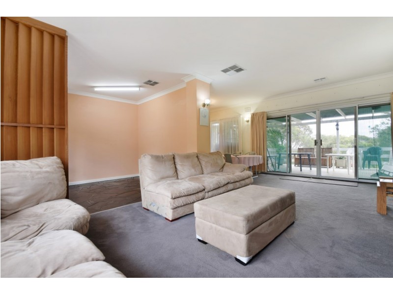 6 Monterey Pine Drive, Aberfoyle Park SA 5159