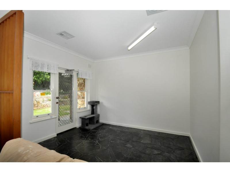 6 Monterey Pine Drive, Aberfoyle Park SA 5159