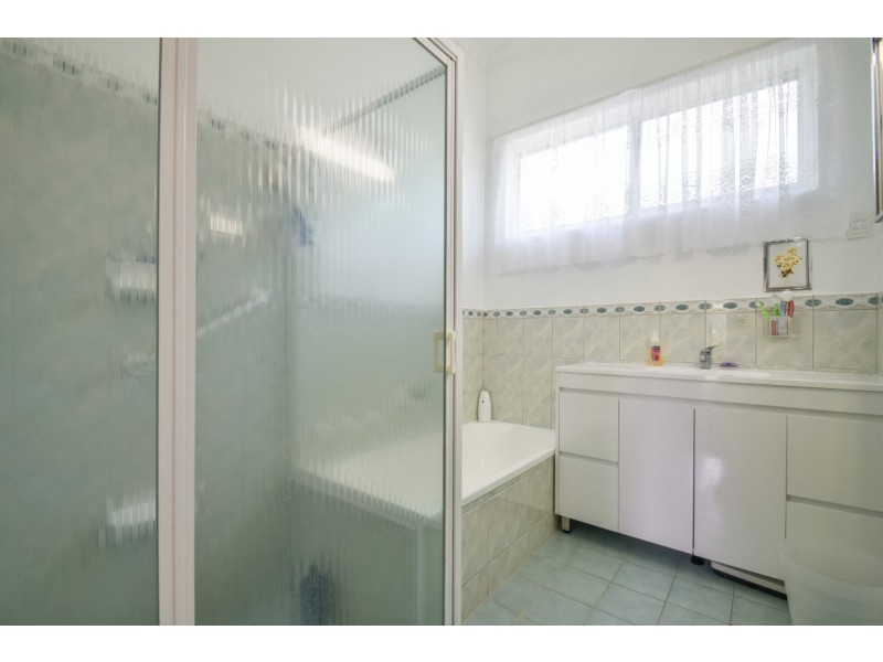 6 Monterey Pine Drive, Aberfoyle Park SA 5159