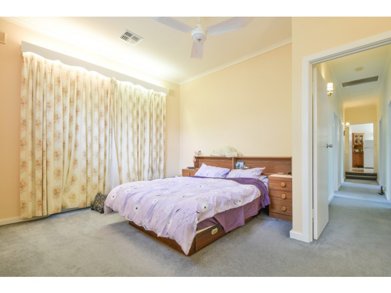 6 Monterey Pine Drive, Aberfoyle Park SA 5159