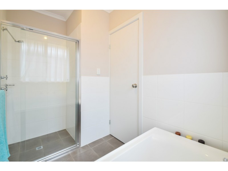 13 Keirana Avenue, Port Noarlunga SA 5167