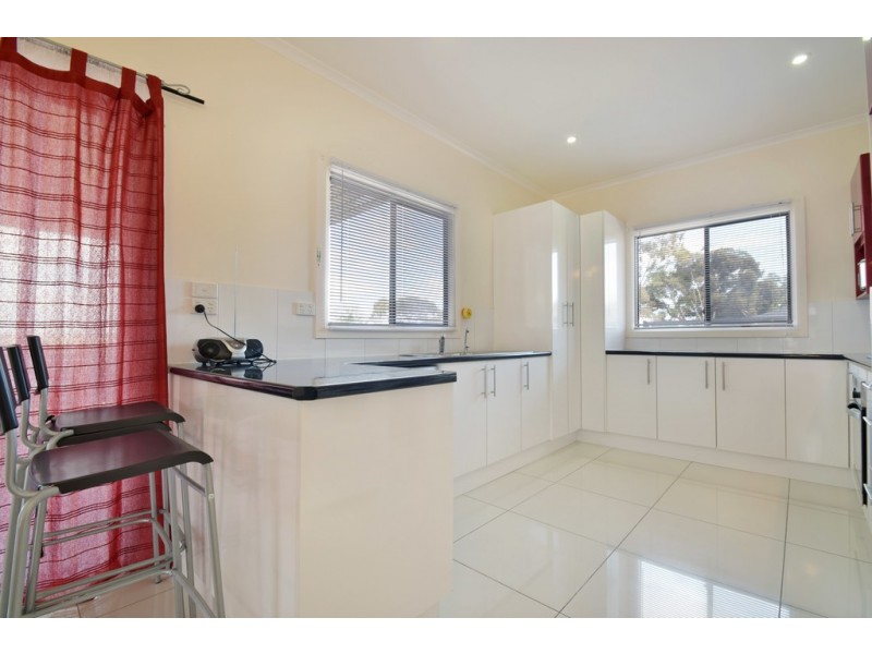 3 Afton Avenue, Huntfield Heights SA 5163