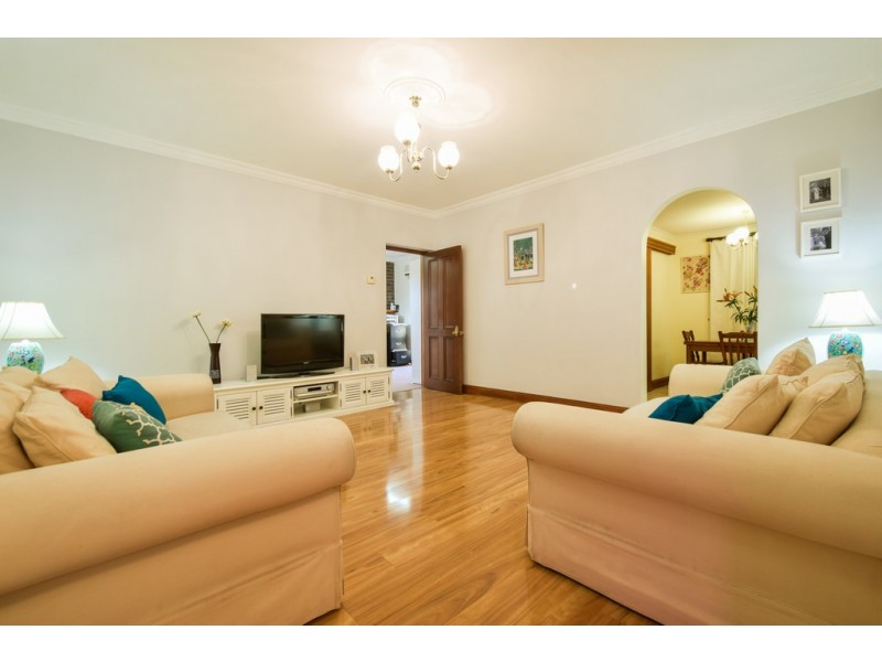 1 Shelter Court, Aberfoyle Park SA 5159