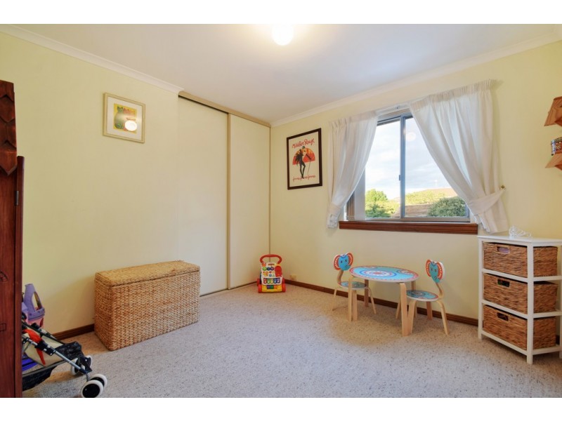 1 Shelter Court, Aberfoyle Park SA 5159