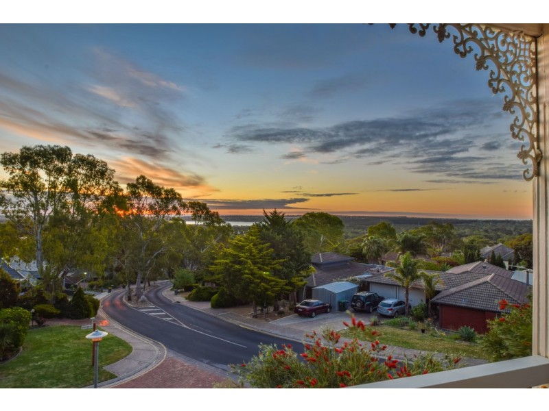 1 Shelter Court, Aberfoyle Park SA 5159