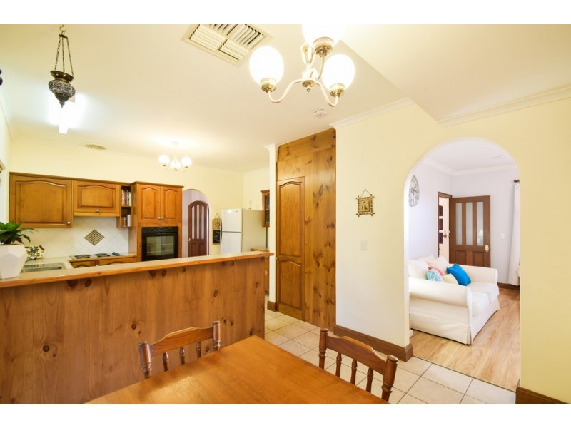 1 Shelter Court, Aberfoyle Park SA 5159