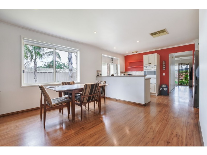 14 Excelsior Grove, Woodcroft SA 5162