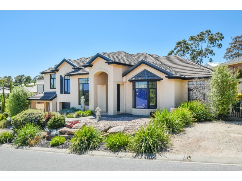 4 Warriparinga Avenue, Craigburn Farm SA 5051