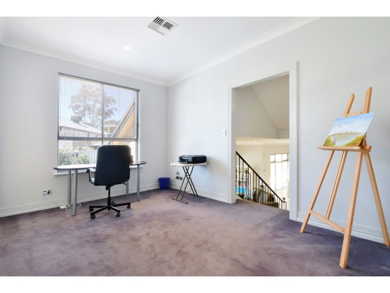 4 Warriparinga Avenue, Craigburn Farm SA 5051