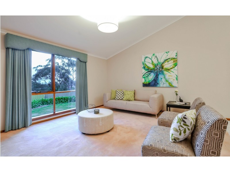 2 Bentley Court, Happy Valley SA 5159