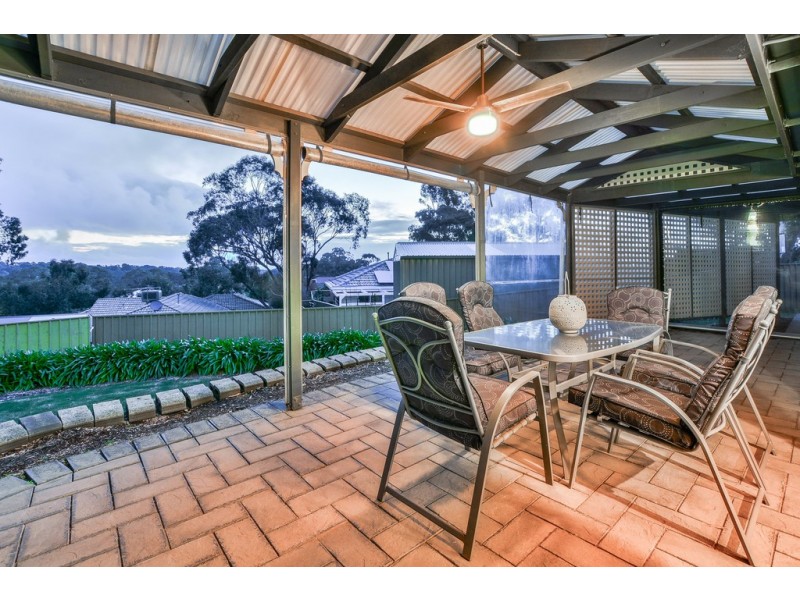 2 Bentley Court, Happy Valley SA 5159