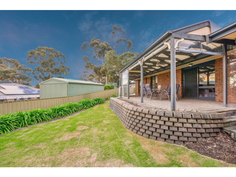 2 Bentley Court, Happy Valley SA 5159
